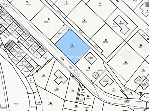 Prodej stavebního pozemku 990 m²