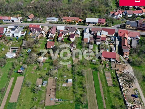 Prodej stavebního pozemku 2445 m²