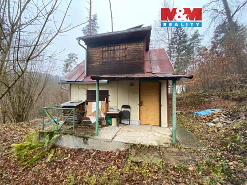 Prodej chaty 25 m², pozemek 32 m²