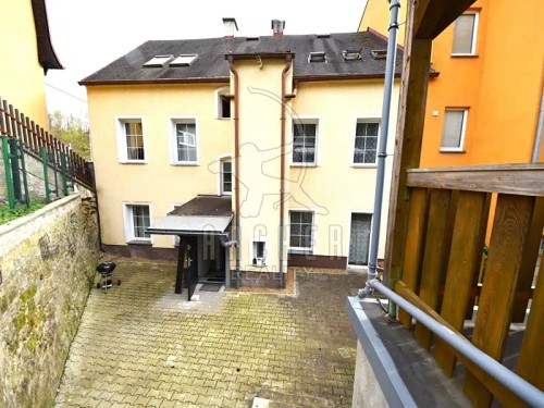 Prodej bytu 4+1 90 m²