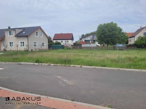 Prodej stavebního pozemku 776 m²