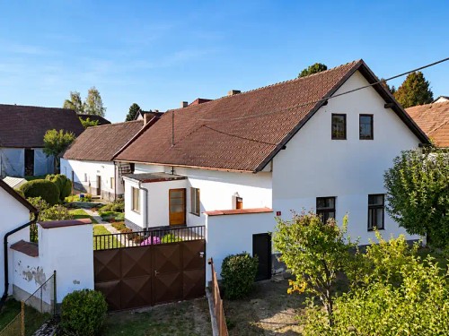 Prodej zemědělské usedlosti 140 m², pozemek 1529 m²