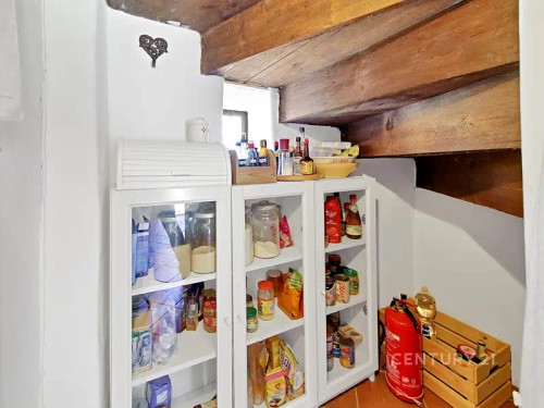 Prodej chalupy 234 m², pozemek 896 m²