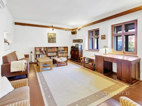 Prodej chalupy 234 m², pozemek 896 m²
