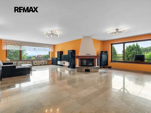 Prodej domu 570 m², pozemek 1464 m²