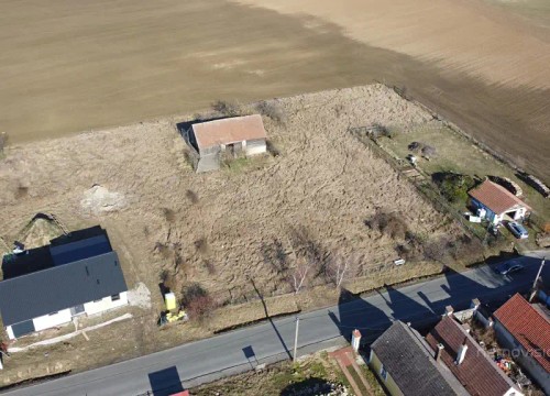 Prodej stavebního pozemku 2936 m²