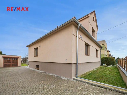 Prodej domu 234 m², pozemek 815 m²