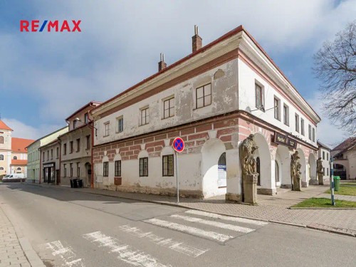 Prodej domu 450 m², pozemek 407 m²