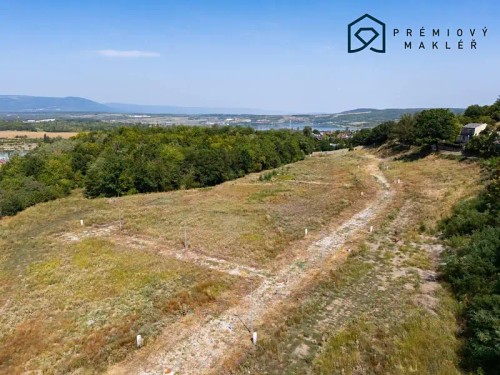 Prodej stavebního pozemku 594 m²
