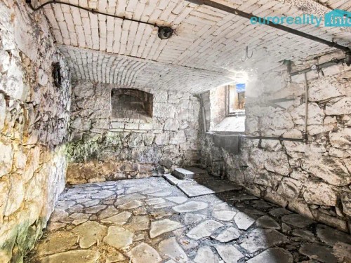 Prodej domu 213 m², pozemek 1424 m²