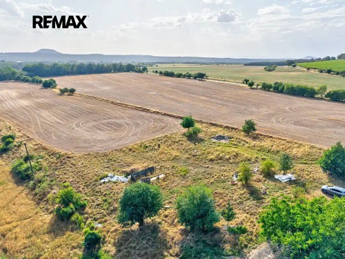 Prodej stavebního pozemku 7108 m²