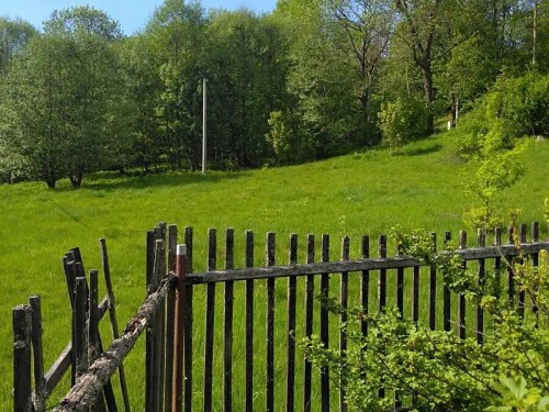 Prodej stavebního pozemku 1000 m²