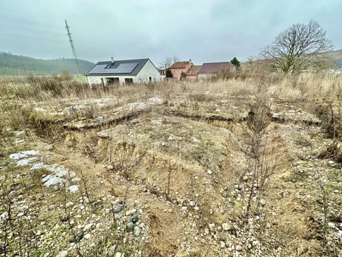 Prodej stavebního pozemku 922 m²