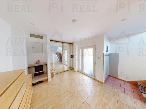 Prodej domu 366 m², pozemek 792 m²