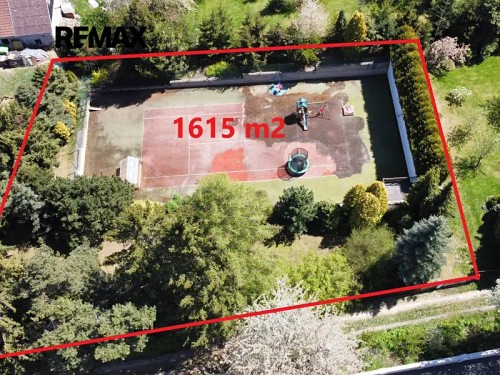 Prodej stavebního pozemku 1615 m²