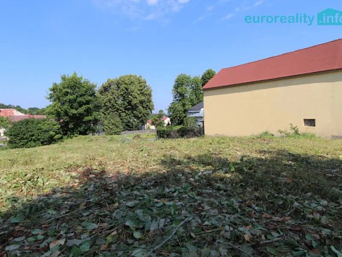 Prodej stavebního pozemku 852 m²