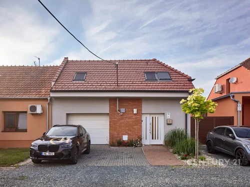 Prodej domu 260 m², pozemek 457 m²