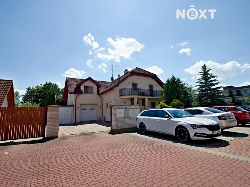 Prodej domu 214 m², pozemek 944 m²