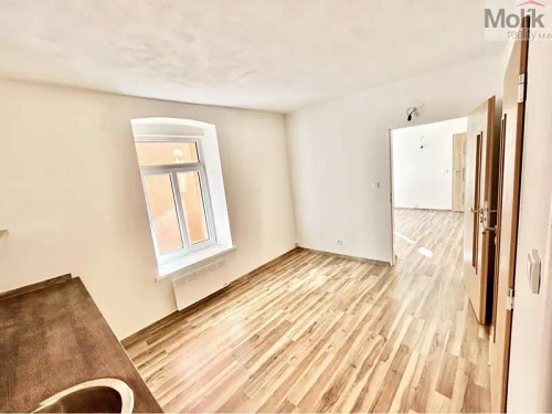 Prodej domu 445 m², pozemek 383 m²