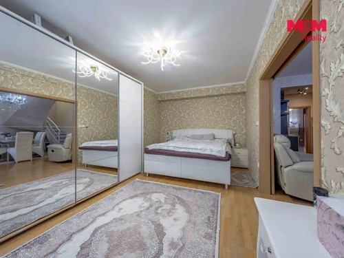 Prodej bytu 4+kk 113 m²