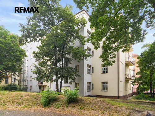 Prodej bytu 4+kk 66 m²