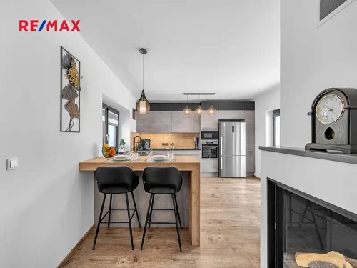 Prodej domu 197 m², pozemek 573 m²