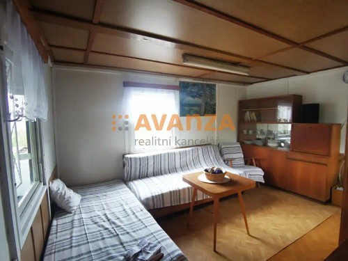 Prodej chaty 16 m², pozemek 598 m²