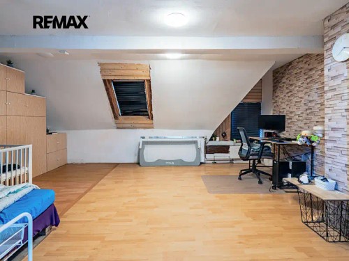 Prodej domu 350 m², pozemek 1401 m²