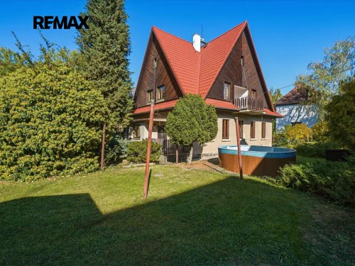 Prodej domu 236 m², pozemek 1649 m²