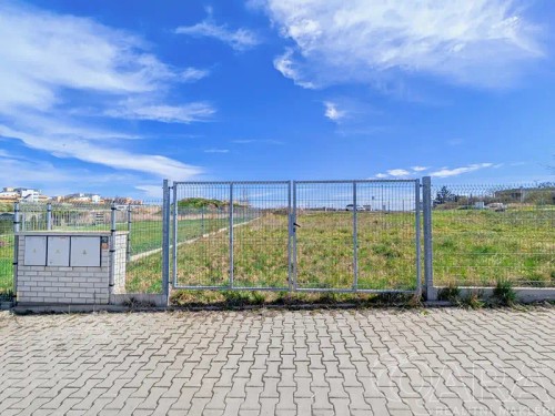 Prodej stavebního pozemku 694 m²