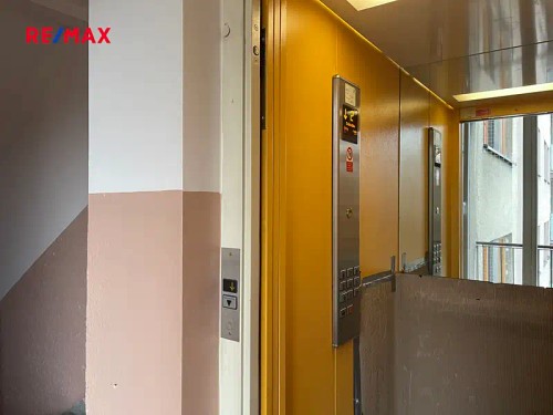 Prodej bytu 4+kk 76 m²