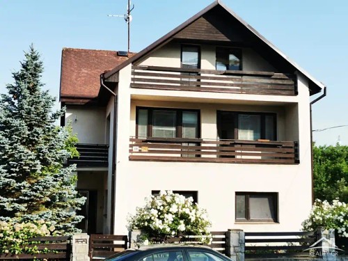 Prodej domu 255 m², pozemek 771 m²