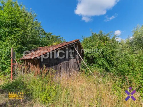 Prodej stavebního pozemku 5708 m²