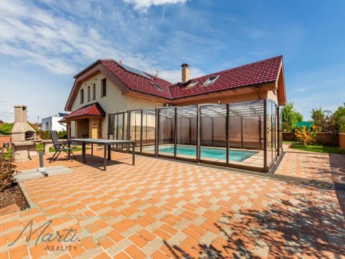 Prodej domu 392 m², pozemek 973 m²