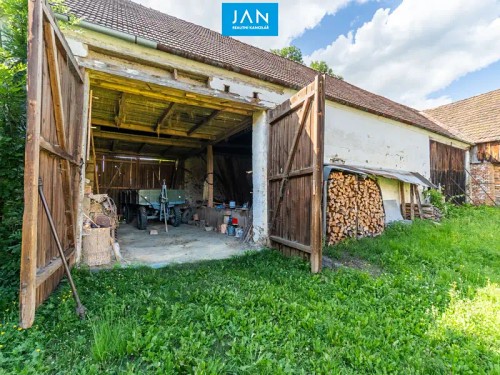 Prodej domu 200 m², pozemek 4737 m²