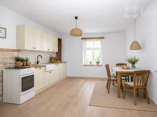 Prodej domu 950 m², pozemek 24944 m²