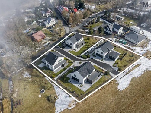 Prodej stavebního pozemku 2627 m²