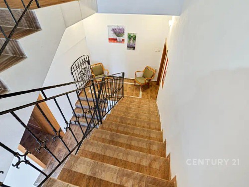 Prodej domu 330 m², pozemek 329 m²