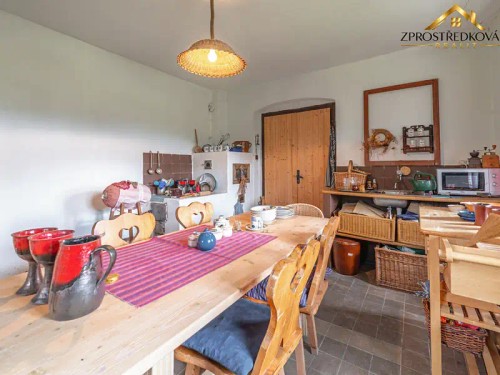 Prodej chalupy 190 m², pozemek 926 m²