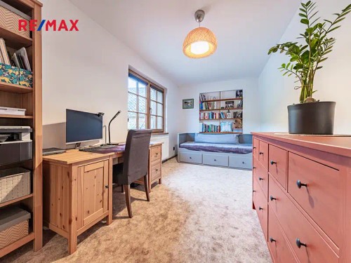 Prodaná  chata 200 m², pozemek 1966 m²