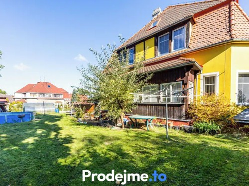 Prodej vily 220 m², pozemek 949 m²