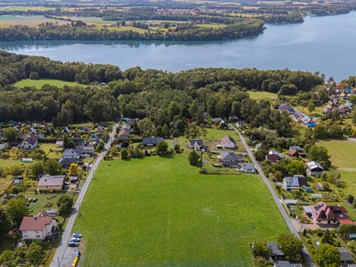 Prodej stavebního pozemku 2588 m²