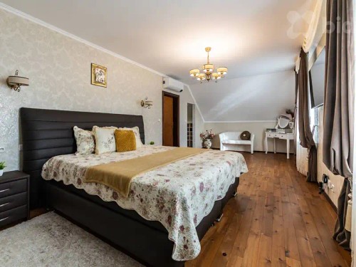 Prodej domu 283 m², pozemek 800 m²