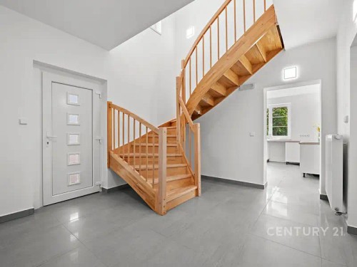 Prodej domu 252 m², pozemek 843 m²