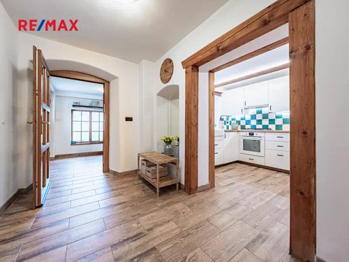 Prodaná  chata 200 m², pozemek 1966 m²