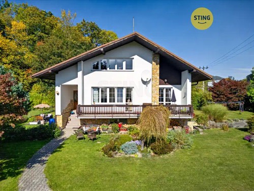 Prodej domu 300 m², pozemek 3399 m²