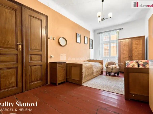 Prodej domu 293 m², pozemek 1149 m²