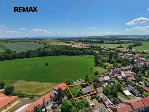 Prodej stavebního pozemku 650 m²