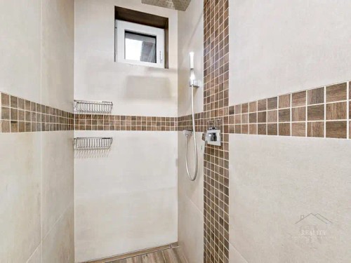 Prodej domu 221 m², pozemek 1252 m²