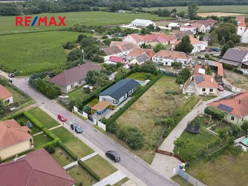 Prodej projektu 102 m², pozemek 810 m²